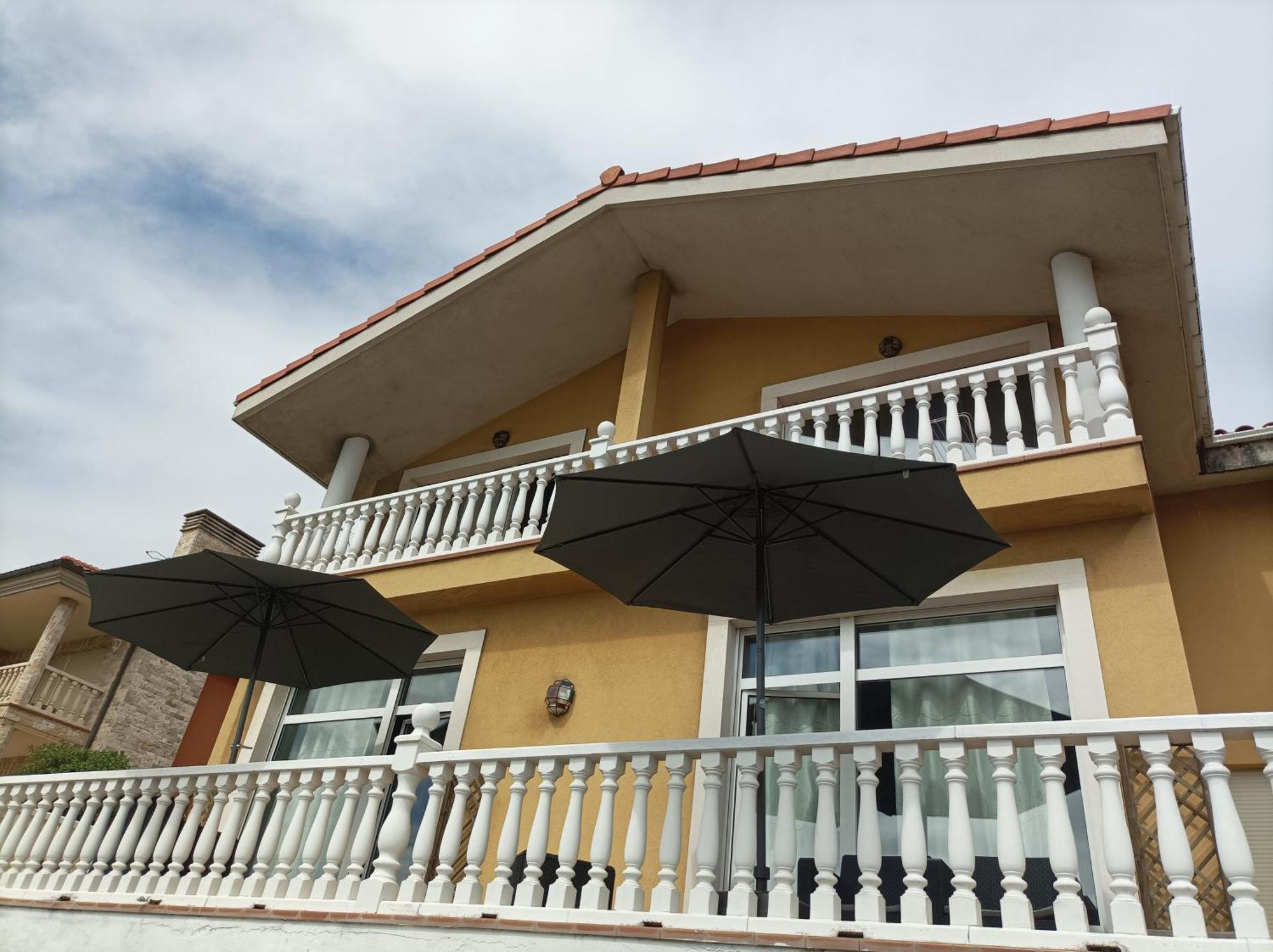 Villa La Carinosa Naveces Exterior foto